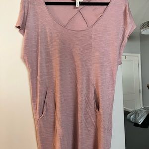 BCBG medium mauve pink shirt